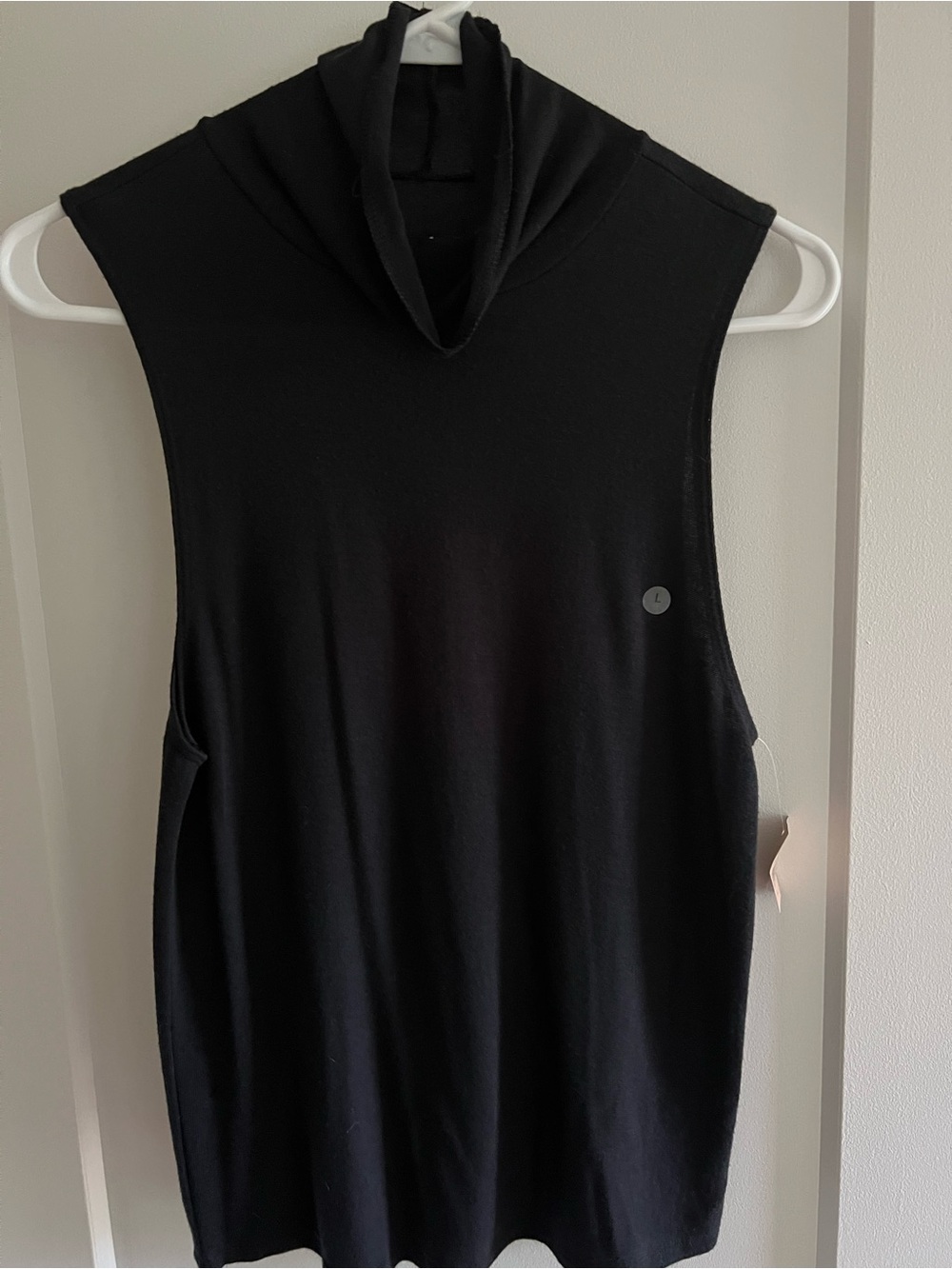 American Eagle Outfitters Black Sleeveless Turtleneck Tank